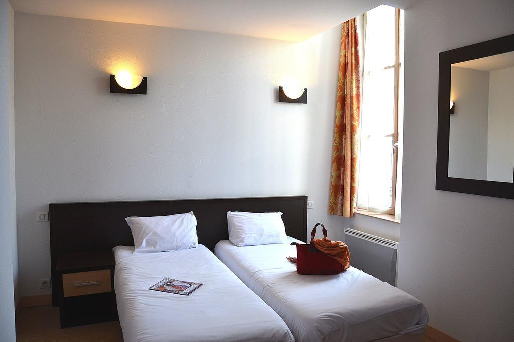 Hotel Les Bénédictins Limoges Camera foto