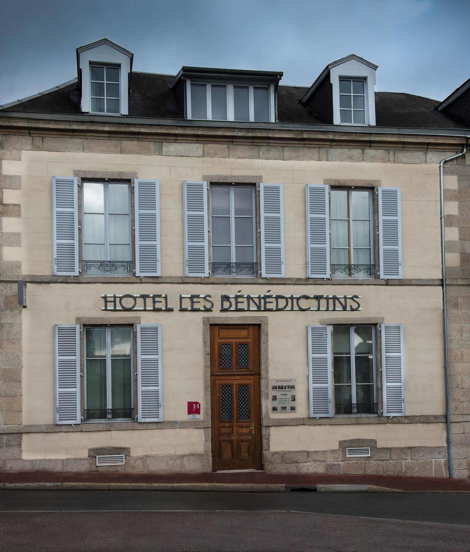 Hotel Les Bénédictins Limoges Esterno foto